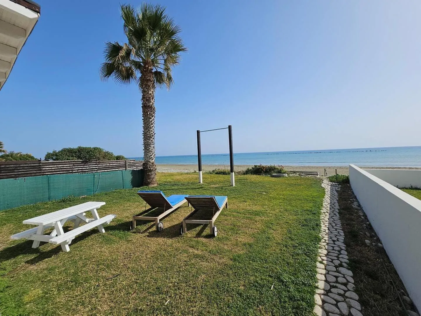 Ammos Beachfront Villa Paradise Larnaka 0*,