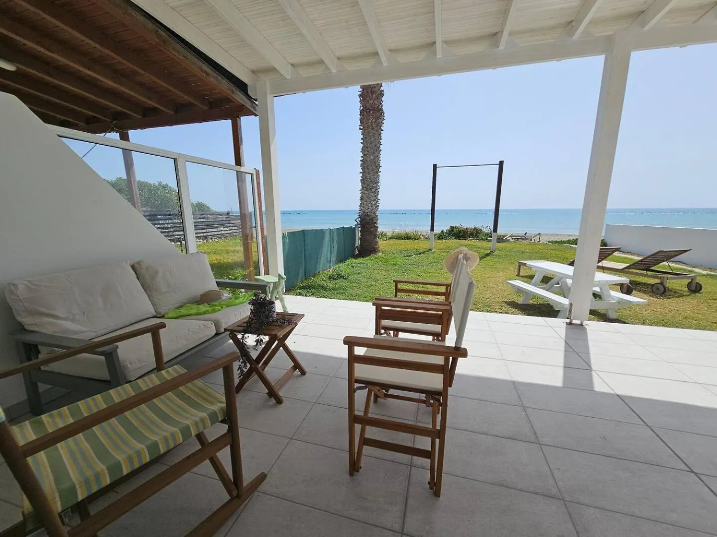 Ammos Beachfront Villa Paradise Larnaca